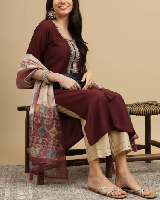 Women Silk Blend Kurta Pant Dupatta Set-KYAMSTORE