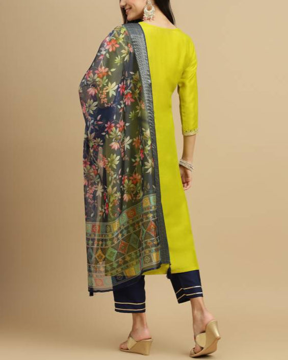 Women Silk Blend Kurta Pant Dupatta Set-KYAMSTORE