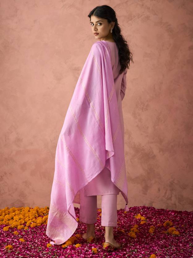 Women Cotton Blend Kurta Pant Dupatta Set