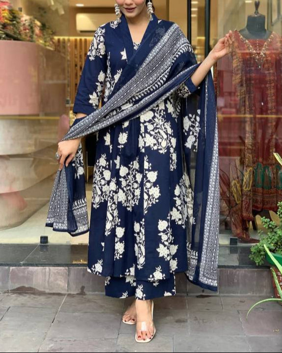 Women Cotton Rayon Kurta Pant Dupatta Set-KYAMSTORE