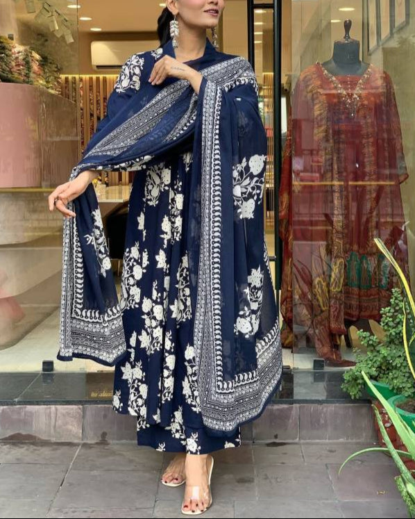 Women Cotton Rayon Kurta Pant Dupatta Set-KYAMSTORE