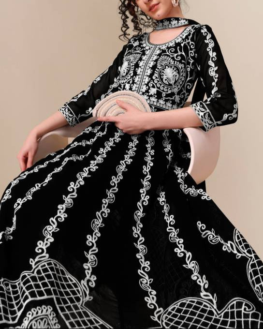 Women Georgette Kurta Dupatta Set-KYAMSTORE