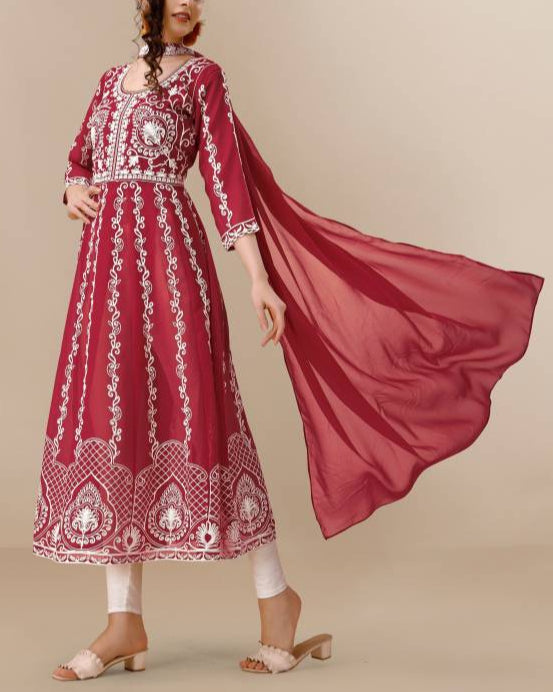 Women Georgette Kurta Dupatta Set-KYAMSTORE
