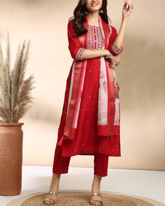 Women Silk Blend Kurta Pant Dupatta Set-KYAMSTORE