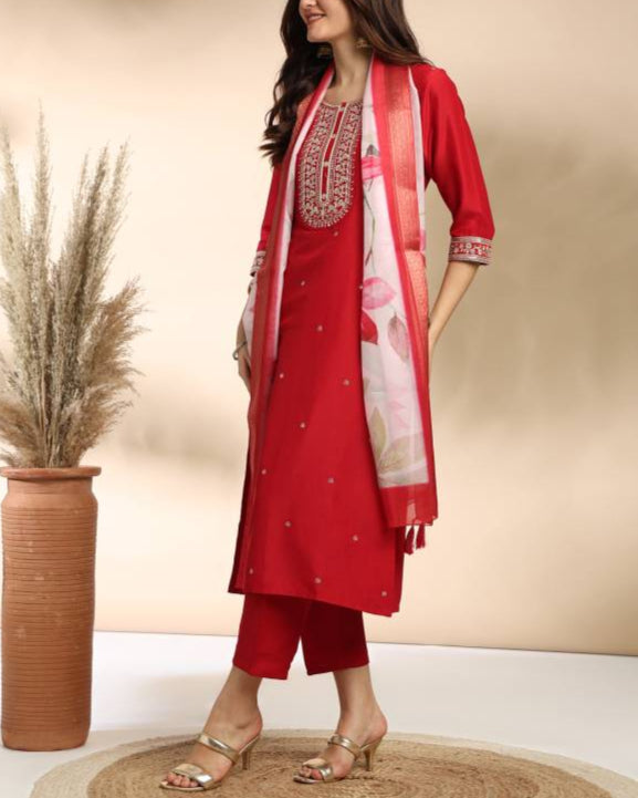 Women Silk Blend Kurta Pant Dupatta Set-KYAMSTORE