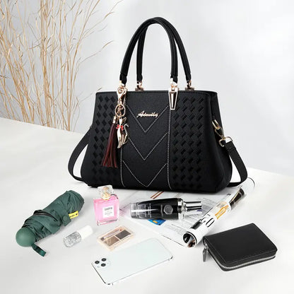 Women's Tote Bag with Multiple Inner Pockets | Delivery: 7 to 10 business days | Limited stocks available | Hurry before Sold Out