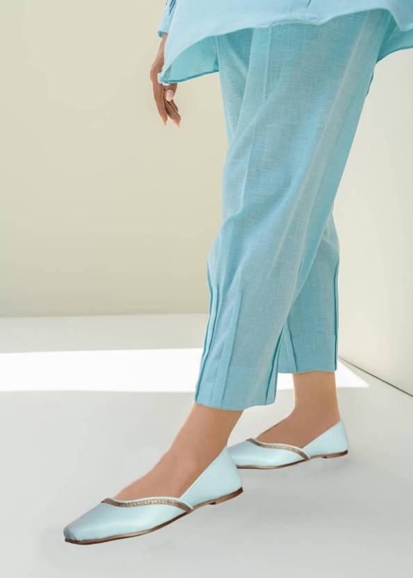 Punjabi Ethnic Jutis| Elegant & Comfortable Mojari Jutis For Women-KYAMSTORE