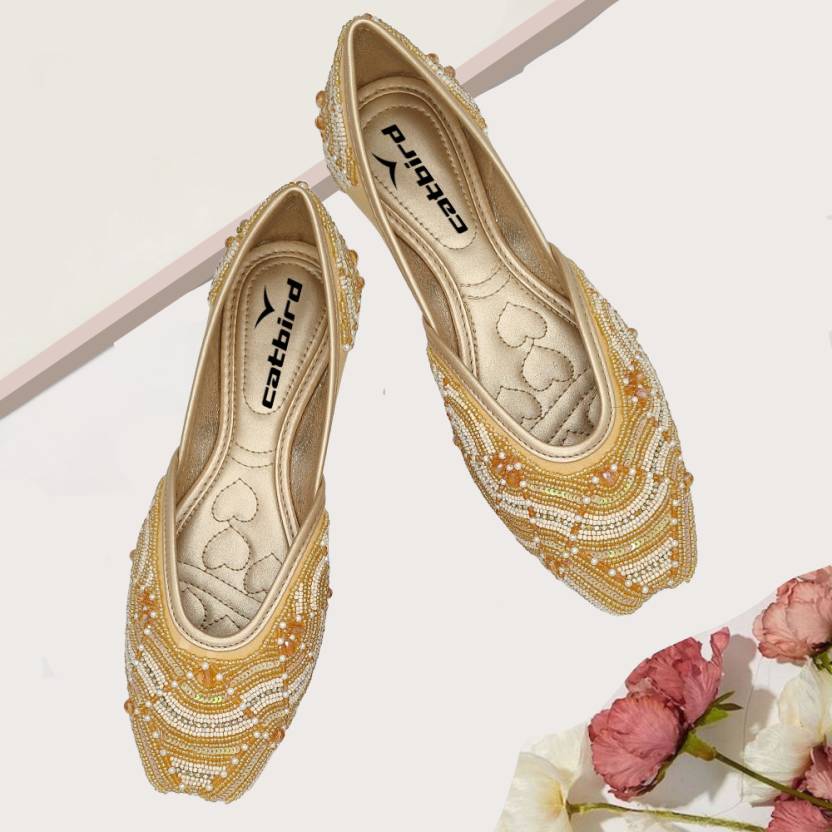 Women Stylish Handmade Embroidery Jutti Bellies For Women-KYAMSTORE