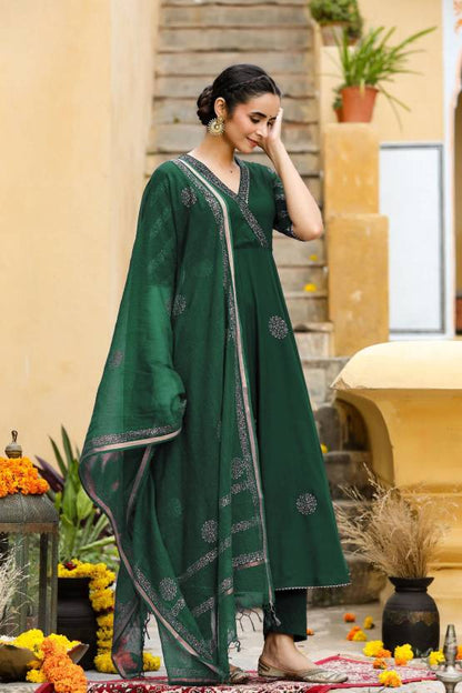Women Cotton Rayon Kurta Pant Dupatta Set
