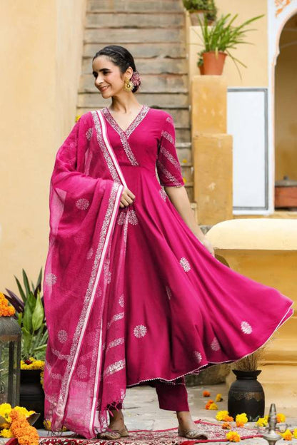 Women Cotton Rayon Kurta Pant Dupatta Set