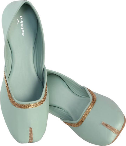 Punjabi Ethnic Jutis| Elegant & Comfortable Mojari Jutis For Women-KYAMSTORE