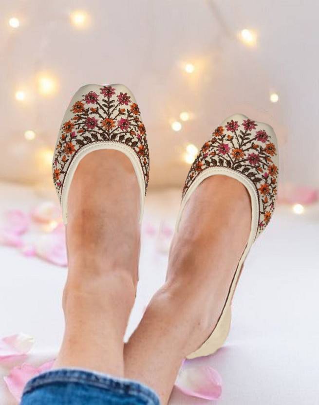 Women's Embroidery Ethnic Shoes Jutis For Women-KYAMSTORE