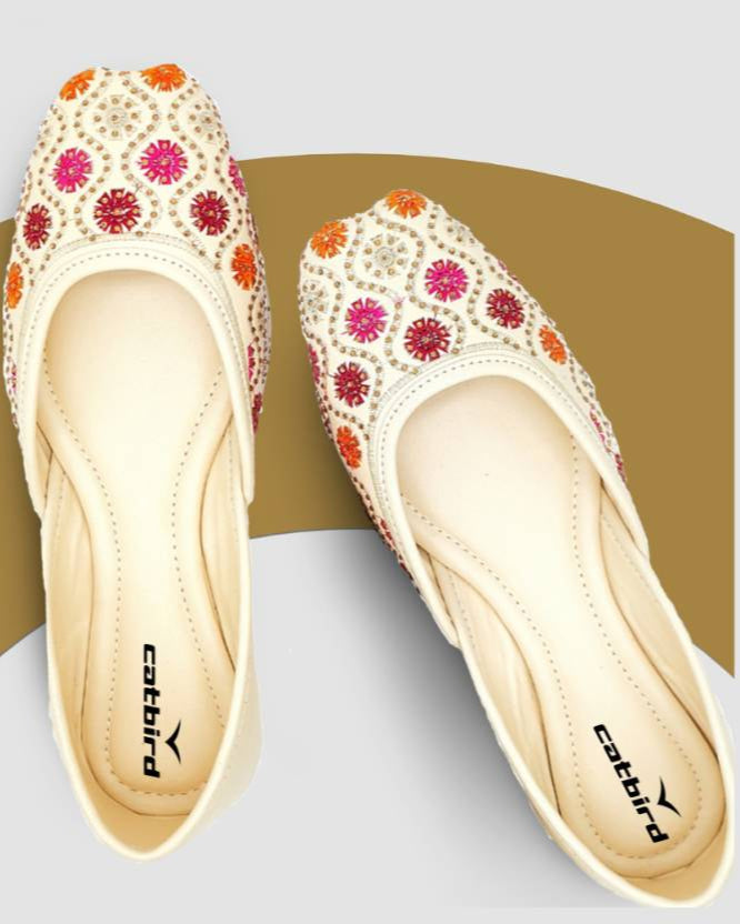 Punjabi Stone Work Ethnic Shoes Jutis For Women-KYAMSTORE