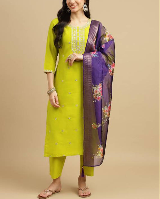 Women Silk Blend Kurta Pant Dupatta Set-KYAMSTORE