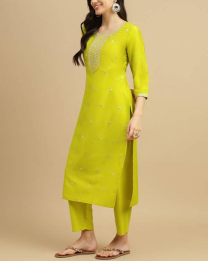 Women Silk Blend Kurta Pant Dupatta Set-KYAMSTORE