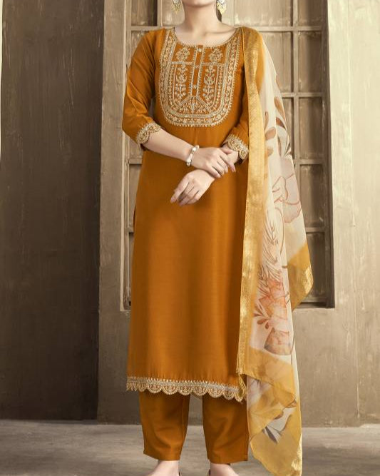 Women Silk Blend Kurta Pant Dupatta Set-KYAMSTORE