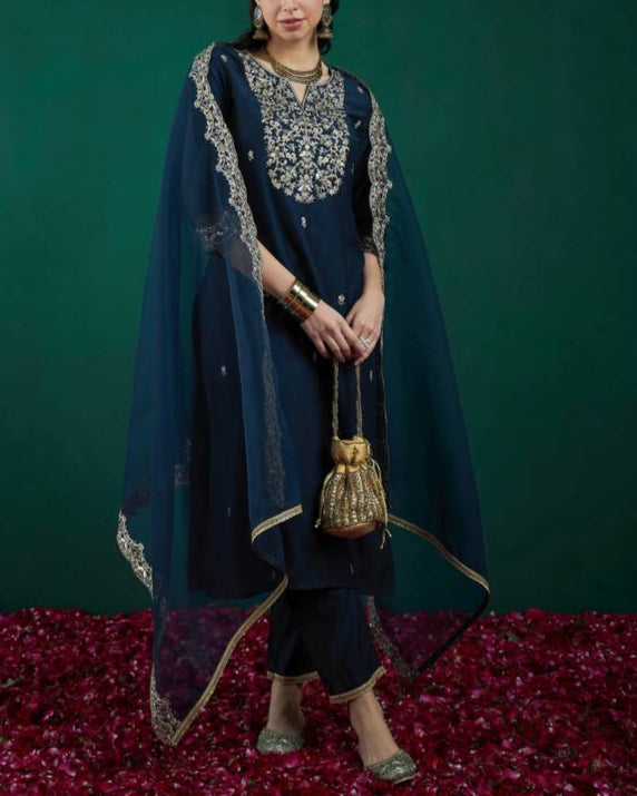 Women Viscose Rayon Kurta Pant Dupatta Set-KYAMSTORE