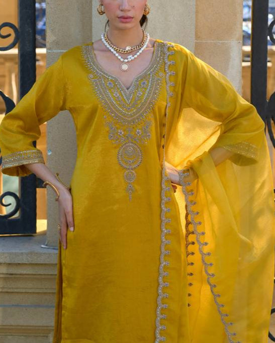 Women Silk Blend Kurta Pant Dupatta Set-KYAMSTORE