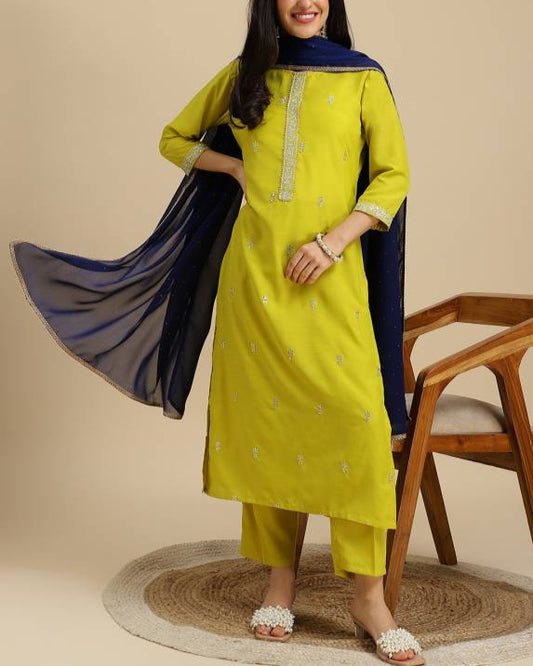 Women Silk Blend Kurta Pant Dupatta Set-KYAMSTORE