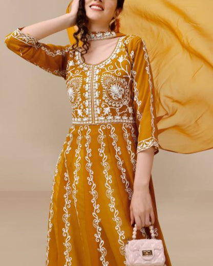 Women Georgette Kurta Dupatta Set-KYAMSTORE