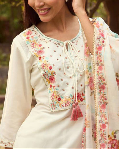 Women Silk Blend Kurta Pant Dupatta Set-KYAMSTORE