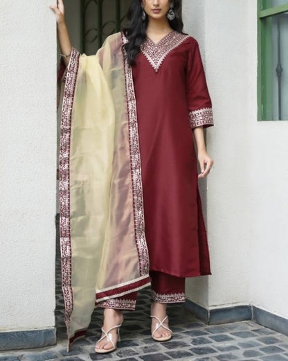 Women Silk Blend Kurta Pant Dupatta Set-KYAMSTORE