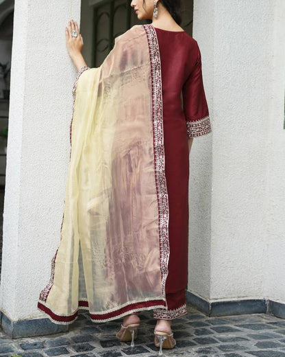 Women Silk Blend Kurta Pant Dupatta Set-KYAMSTORE
