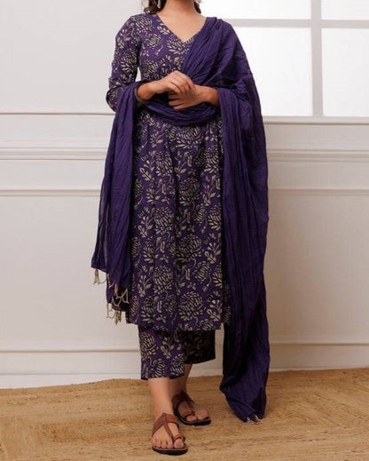 Women Cotton Blend Kurta Pant Dupatta Set-KYAMSTORE