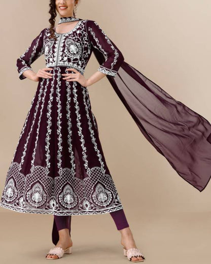 Women Georgette Kurta Dupatta Set-KYAMSTORE