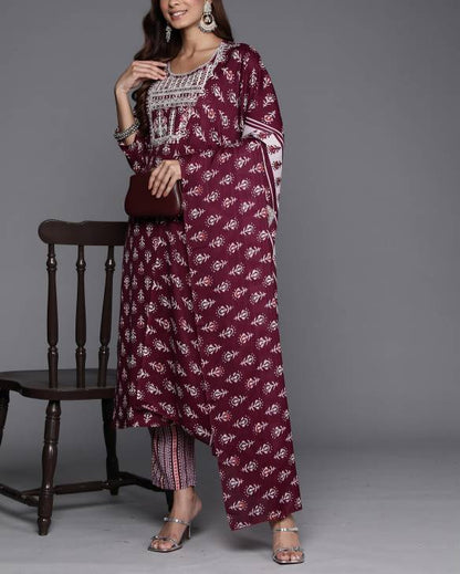 Women Cotton Blend Kurta Pant Dupatta Set-KYAMSTORE
