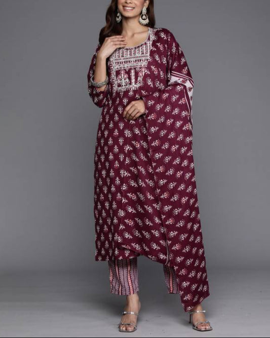 Women Cotton Blend Kurta Pant Dupatta Set-KYAMSTORE