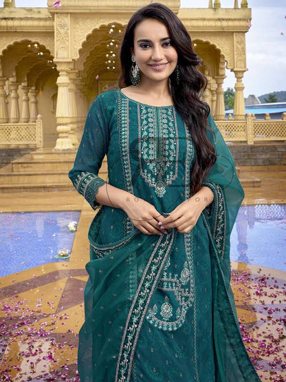 Women Georgette Kurta Pant Dupatta Set