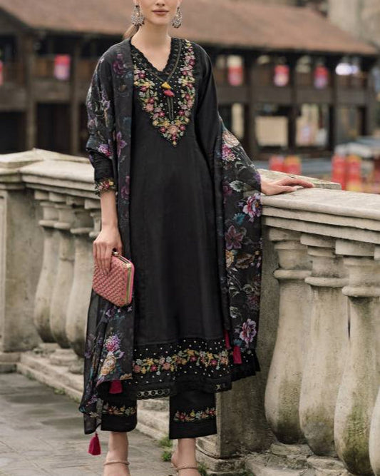 Women Silk Blend Kurta Pant Dupatta Set-KYAMSTORE