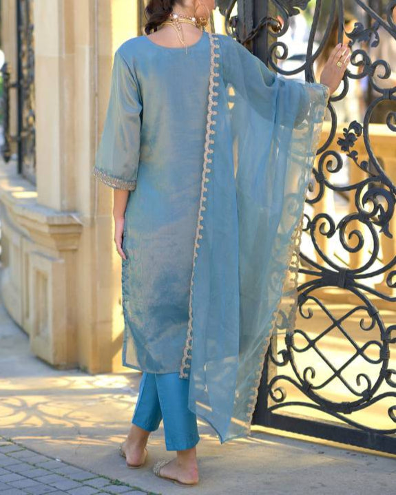 Women Silk Blend Kurta Pant Dupatta Set-KYAMSTORE