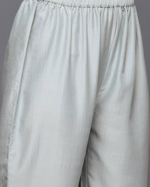 Women Silk Blend Kurta Pant Dupatta Set-KYAMSTORE